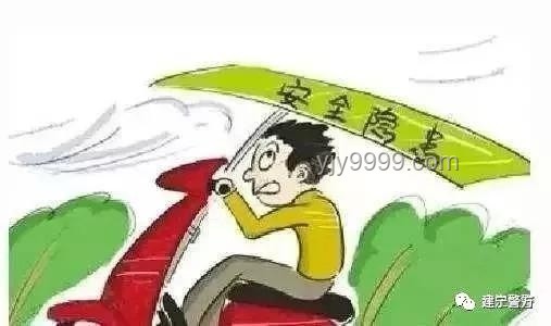 老人巧手自制电梯上5楼，安全隐忧引多部门劝解拆除记