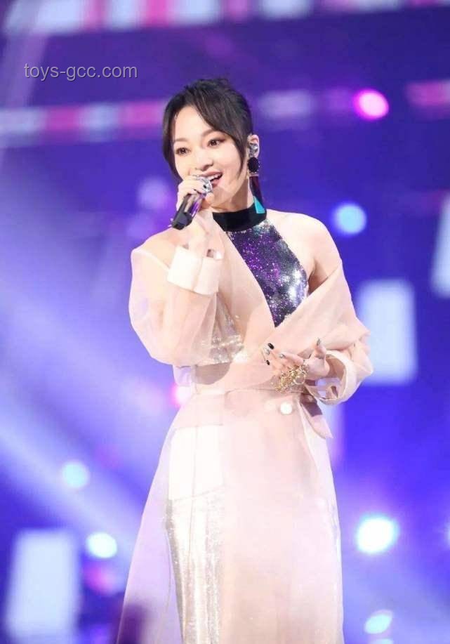 张韶涵：高考BGM女王，音乐陪伴经济的独特风景线
