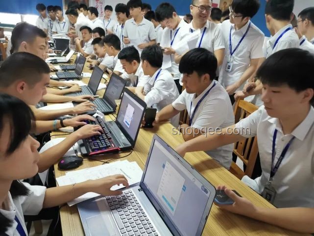 清华计算机入学教育视角下的科研方法论洞察